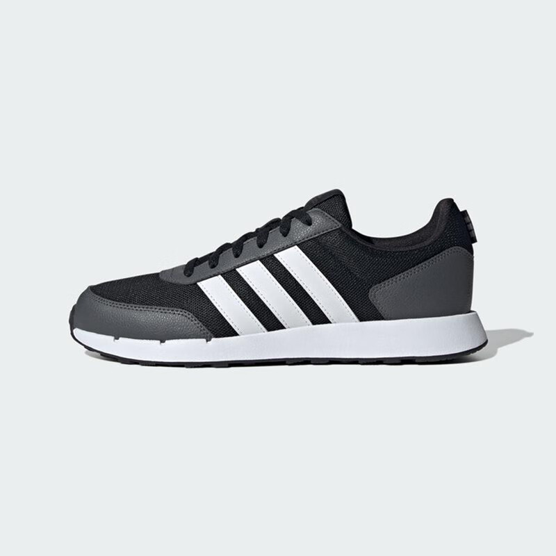 Adidas Lightweight and Comfort - Mens Fashion In The 50S reseña y precio