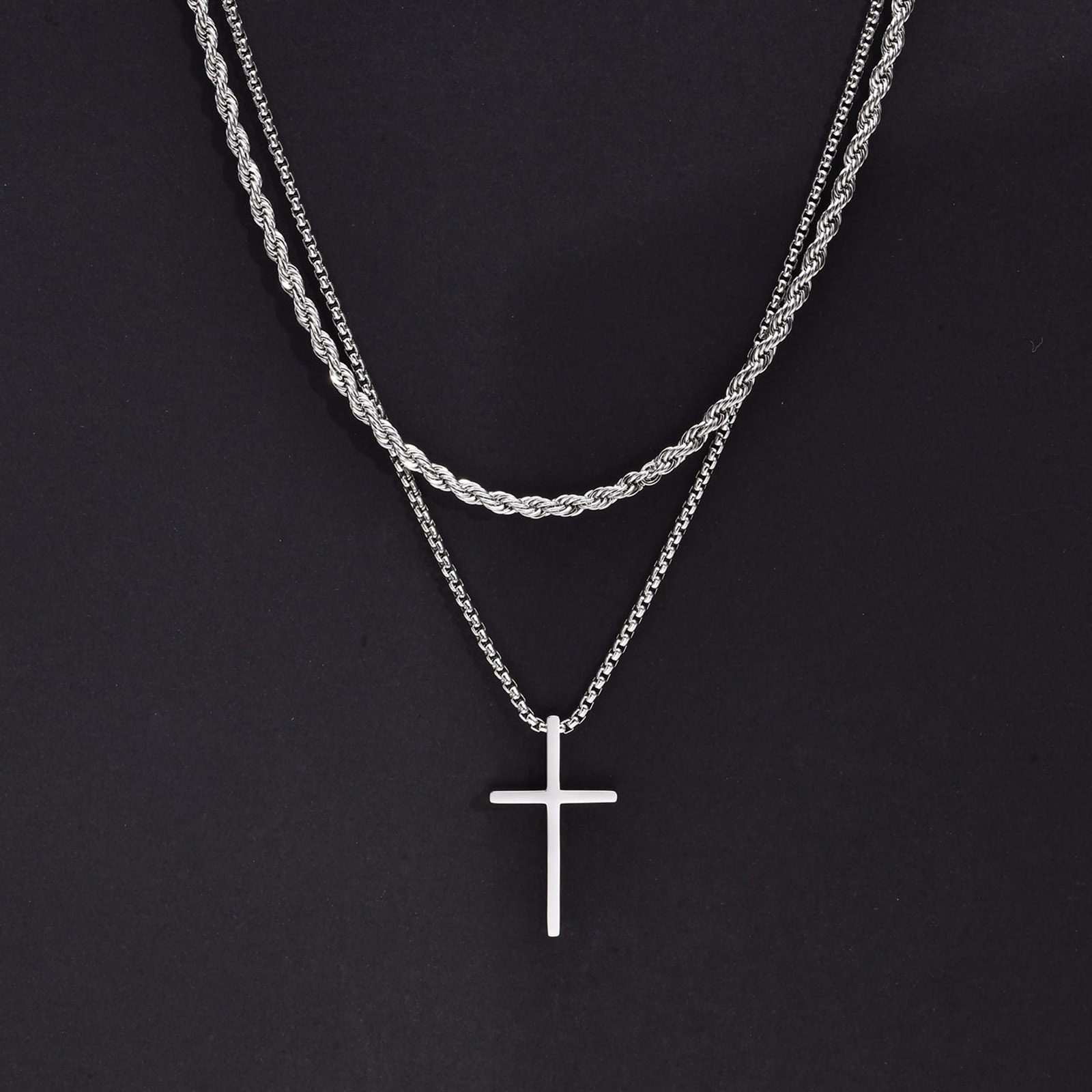 Trendy Cross Necklace for Men  - Mens Fashion In The 50S reseña y precio